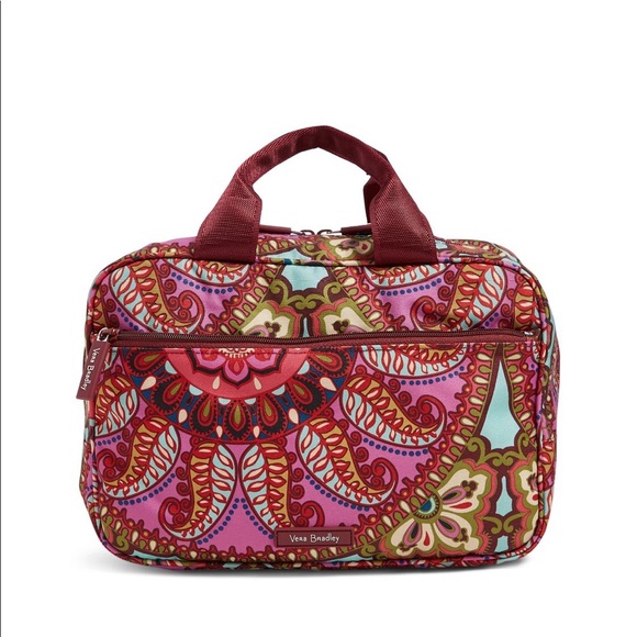 Vera Bradley Handbags - Vera Bradley Travel Organizer Vera Bradley Handbags - Vera Bradley Travel Organizer